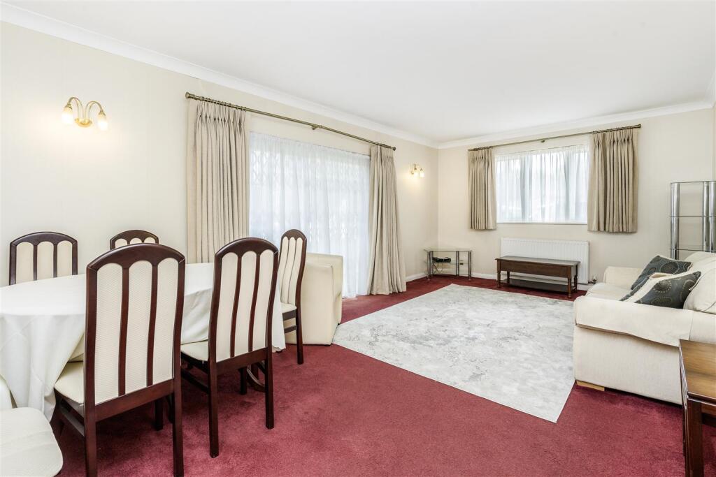 Davidson Frost-Wellings, DFW, Chatsworth Court, Re