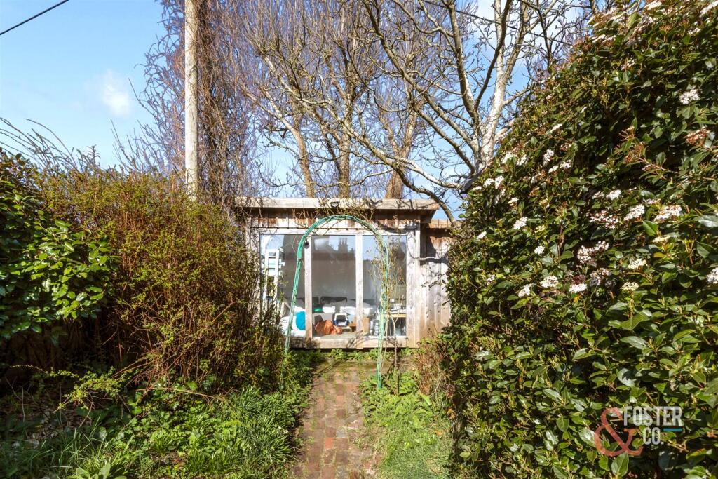 The Twitten 8-014.JPG