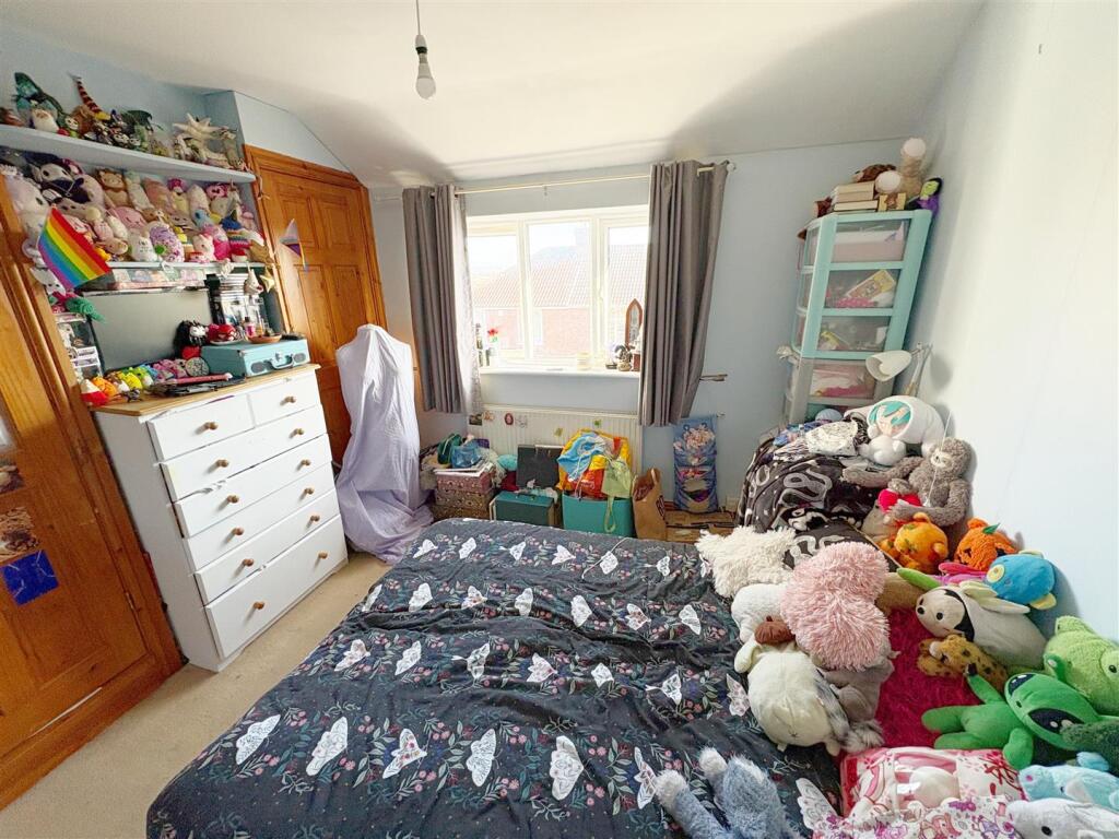 Bedroom Three (2).jpg