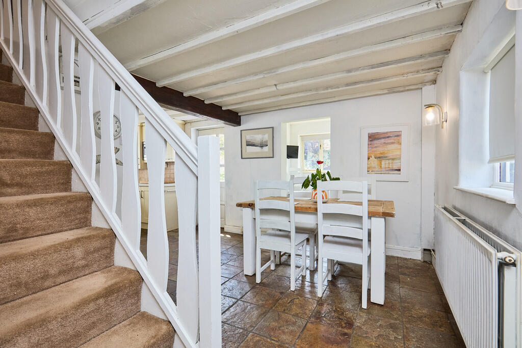 Edward Knight 202...