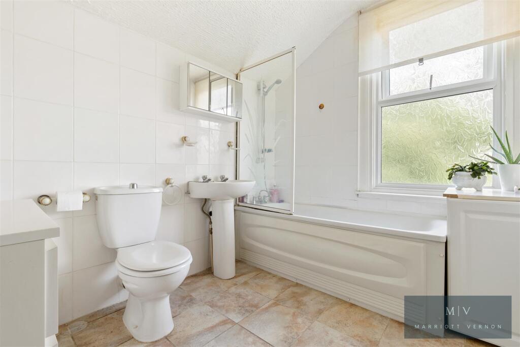 Old Palace Road 10 MV-11.jpg