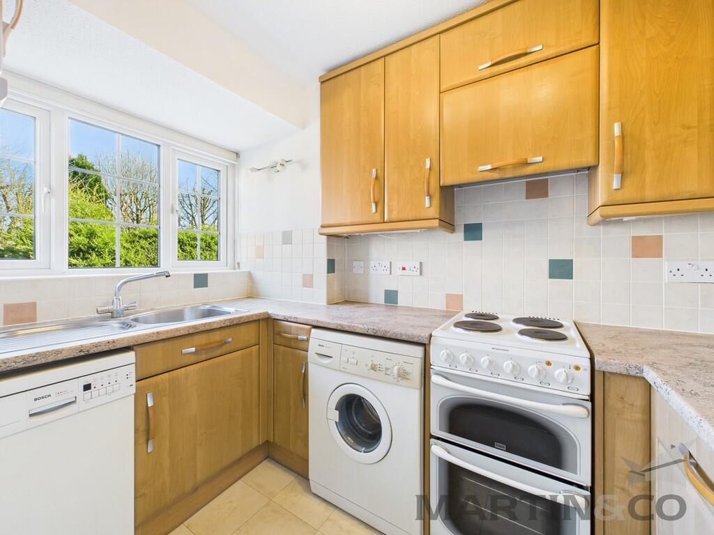 5 Kitchen