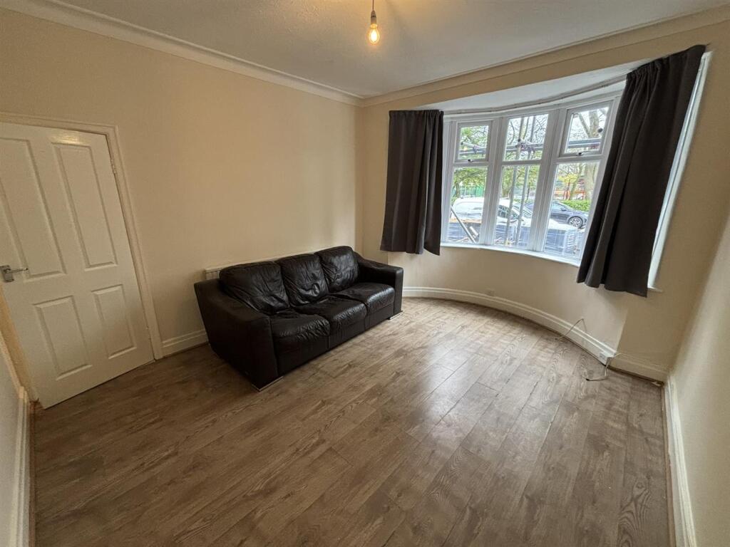 Front Lounge
