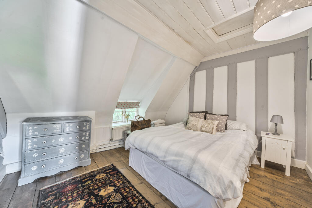 128690123682ef52c17bd8arw