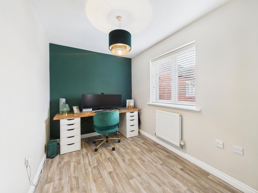 CAM05192G0-PR0138-STILL016