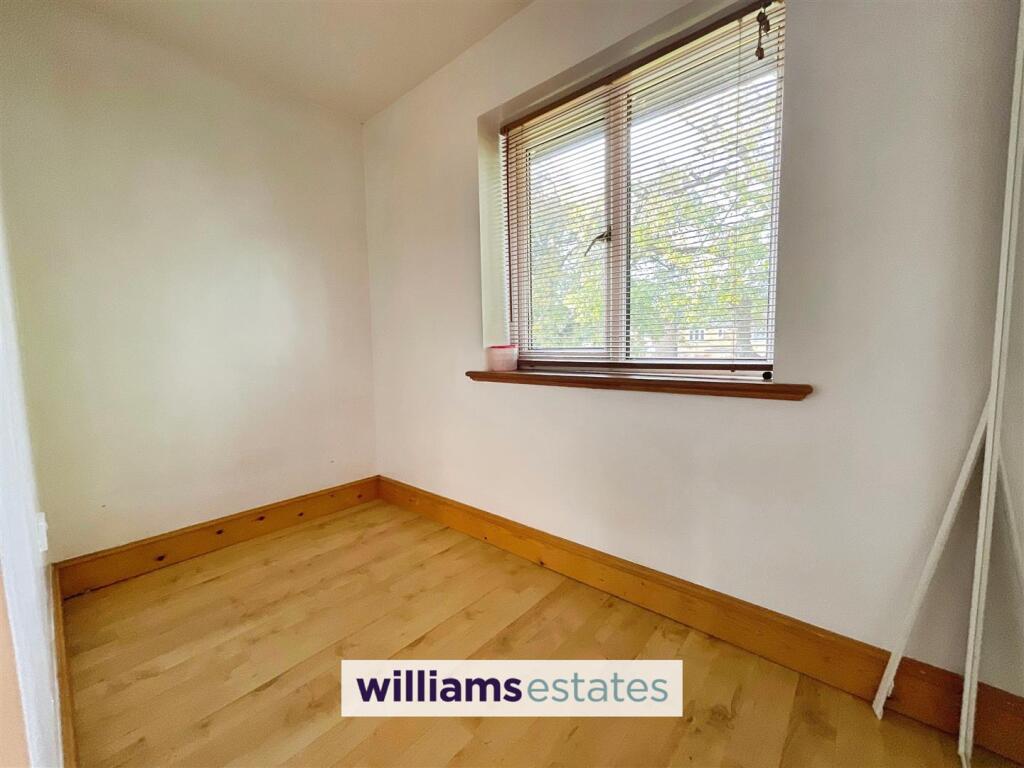 Fourth Bedroom/Office