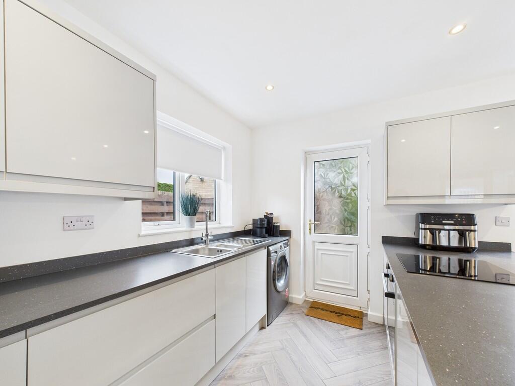 CAM01835G0-PR0298...