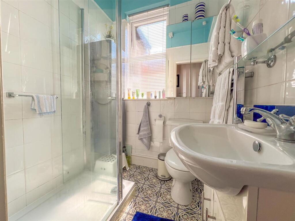 Manor Park Road - Image-7.jpg