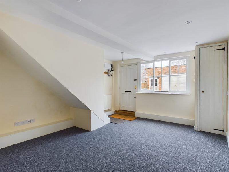 Living room-10b