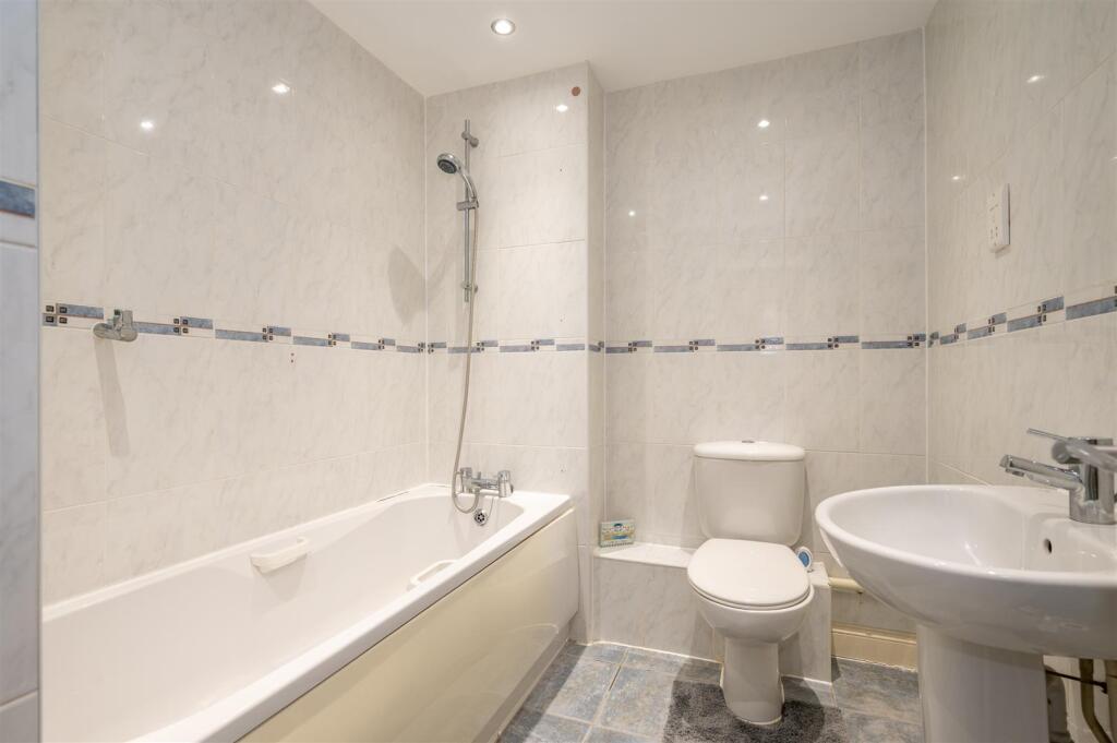 2 Guilliot Place 25 10.jpg