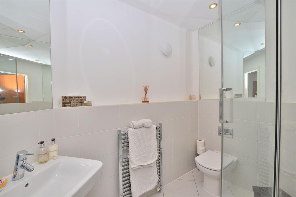 En suite shower room