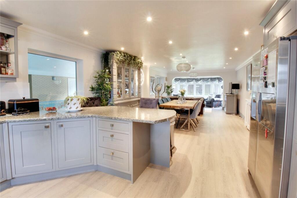 Kitchen/Family Room