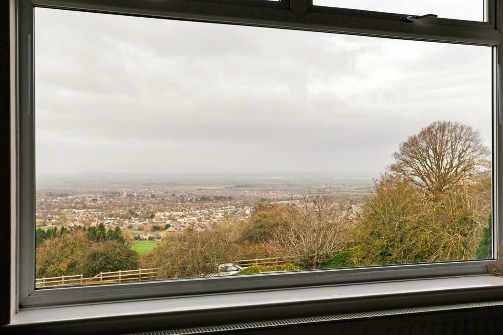 63251_Greygarth, Cleeve Hill Cleeve Hill Cheltenha