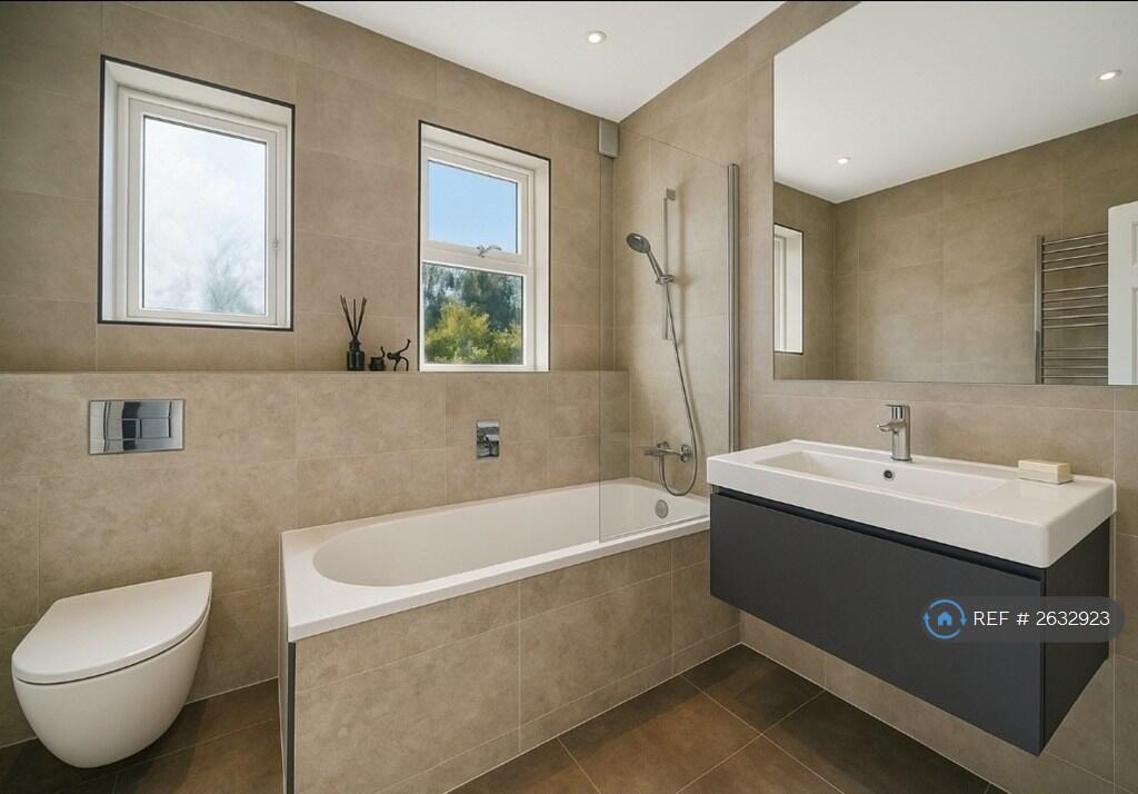 First Floor Bathroom