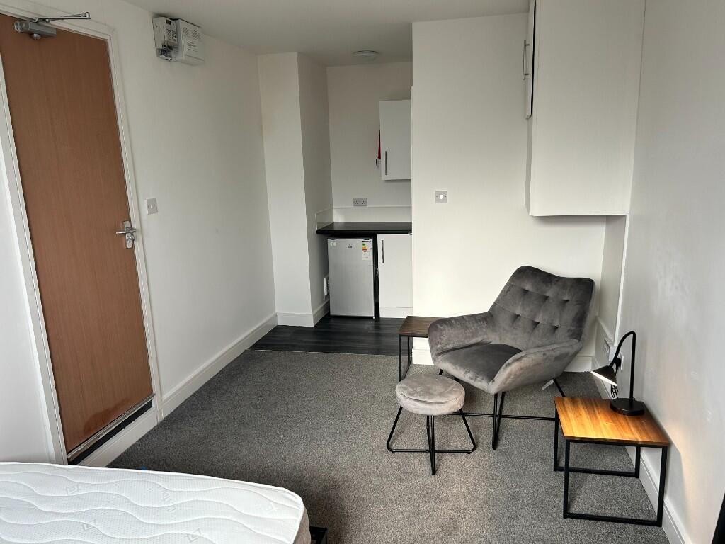 Studio room