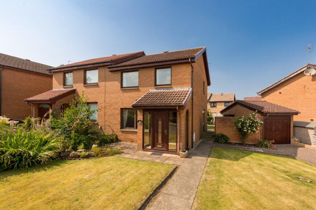 26 CANDLEMAKER'S PARK, EDINBURGH EH17 8TH