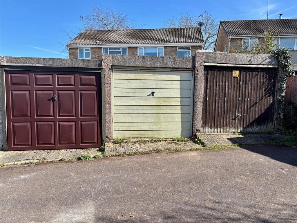 En-Bloc Garage