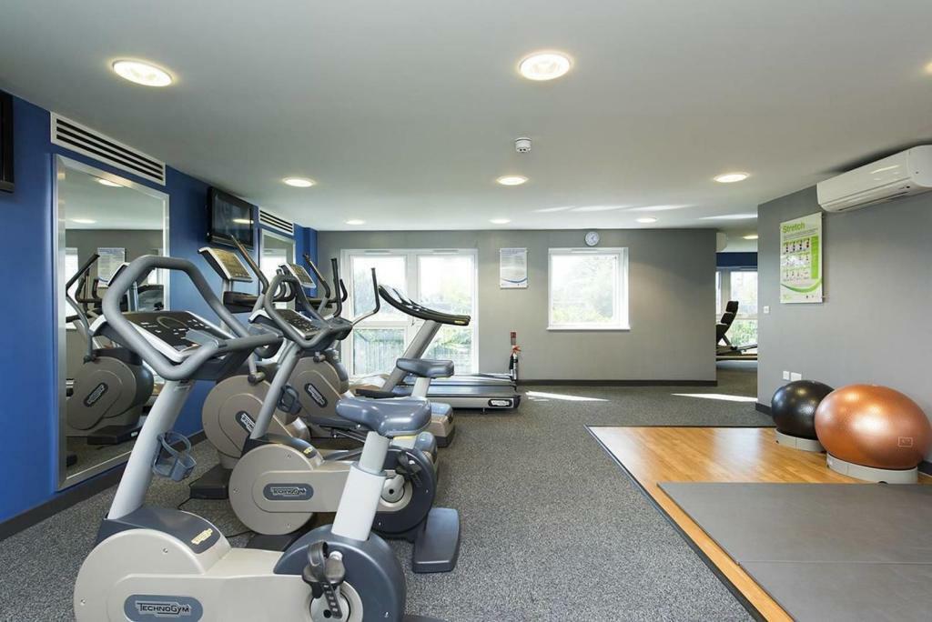 Stanmore Place Gym.jpeg