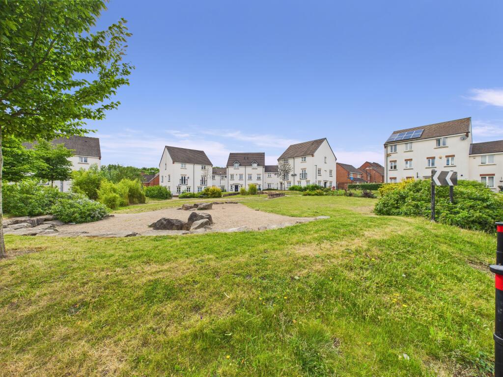 CAM05192G0-PR0081-STILL003