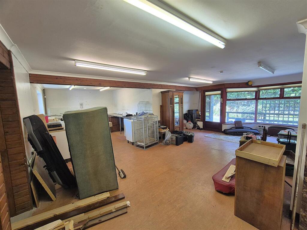 Workroom.jpg