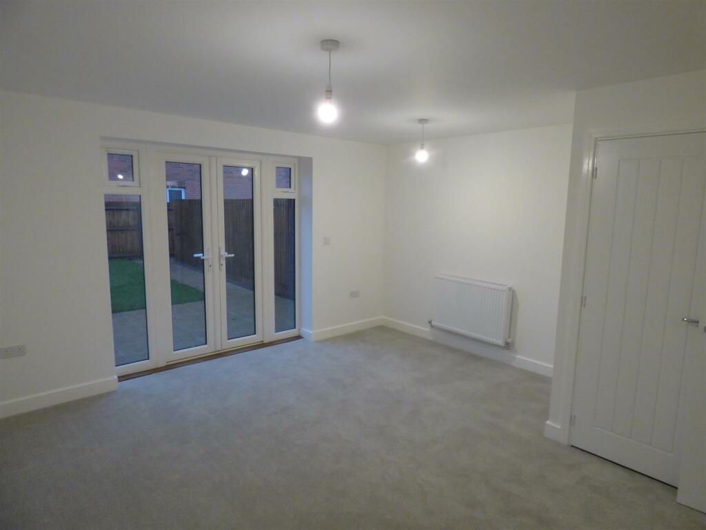 Living Room.JPG