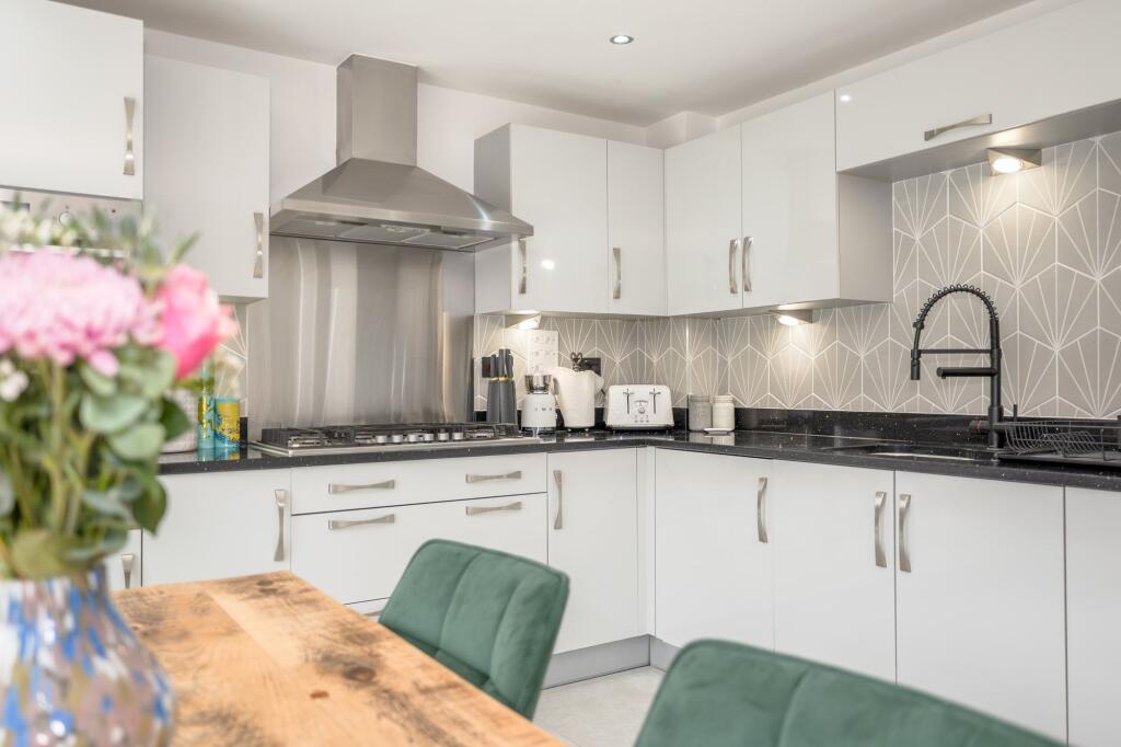 Kitchen / DIning Room