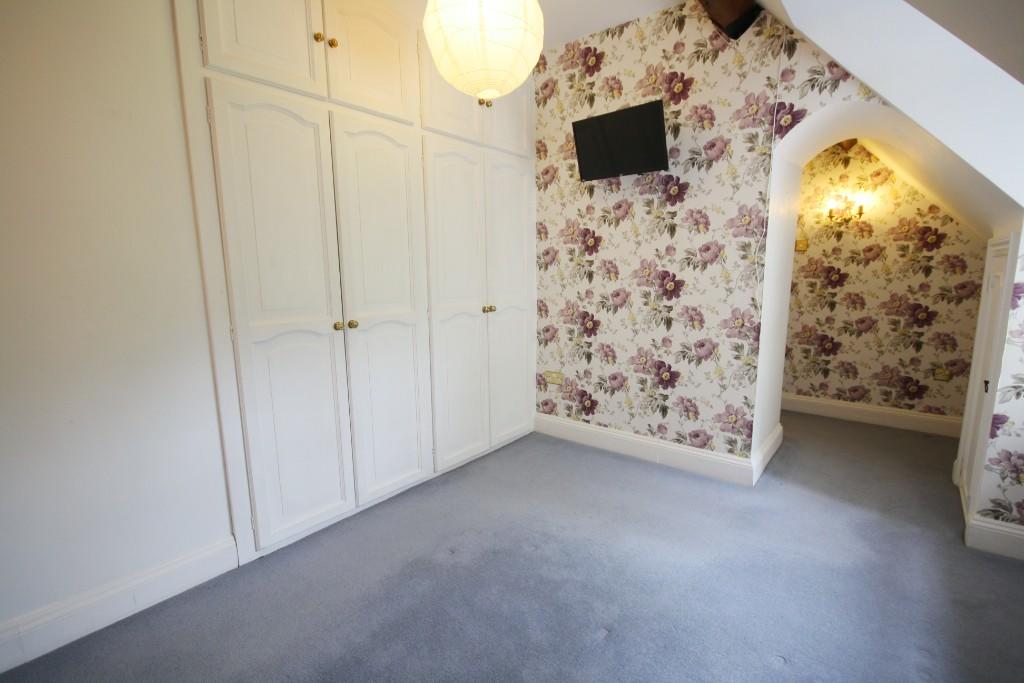 Bedroom 1 (2) 