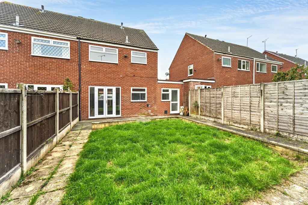 23 Lassington Close, Redditch, Worcestershire, B98 0LW