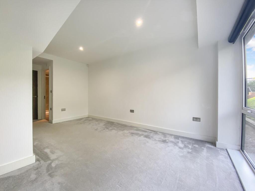 Bedroom 1 Aspect 2