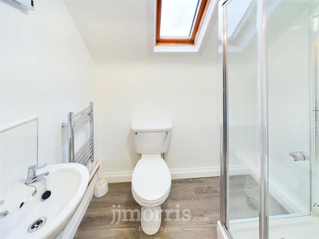 En Suite Shower Room