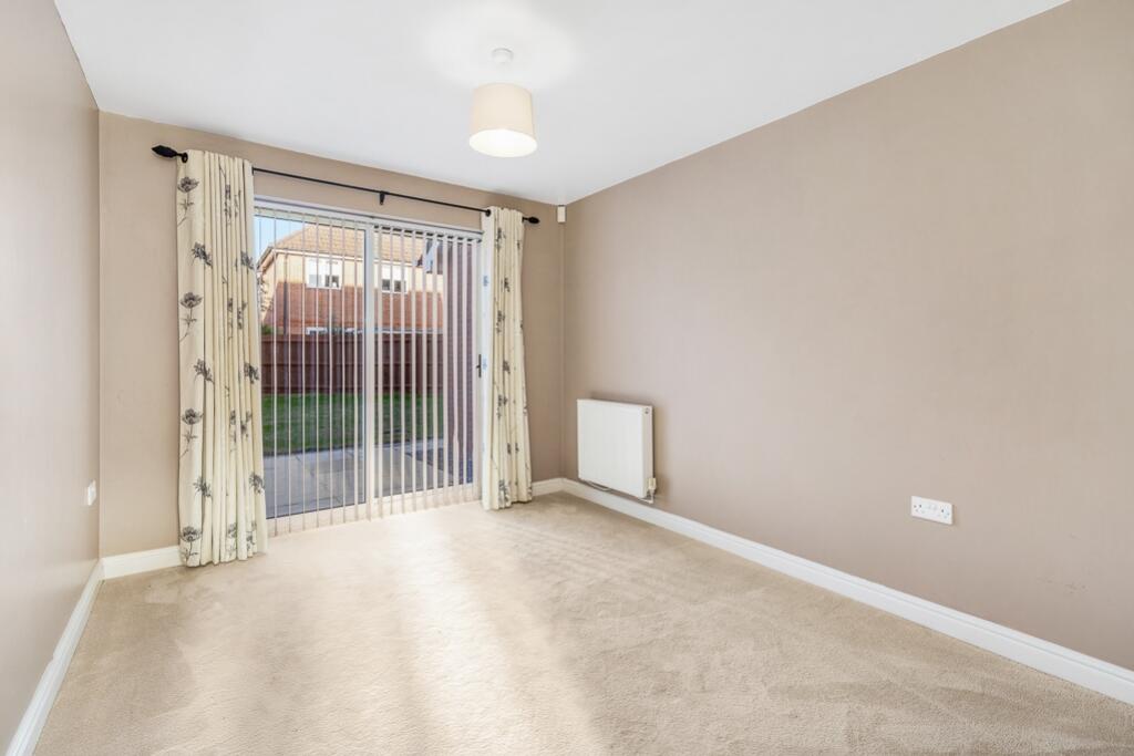 10 Greenwich Avenue (Holbeach)-19