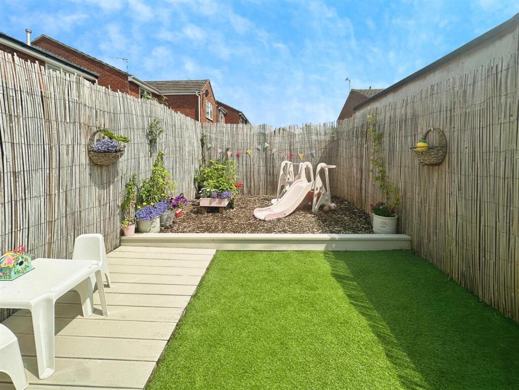 2c635772--4193-A9F5-089DE40F1673-97422-00001F08CA9