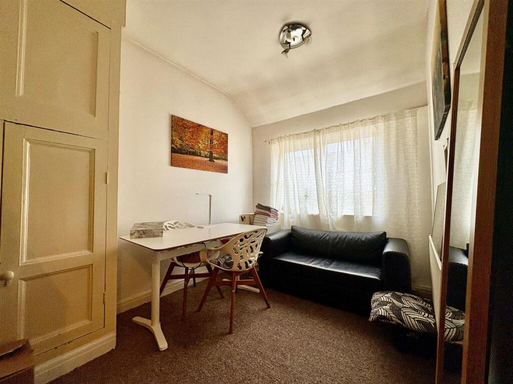 PHOTO-2025-02-21-13-27-26 4.jpg