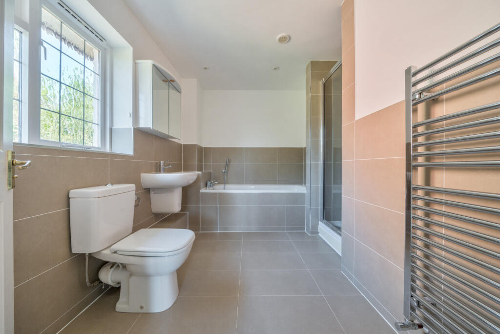 1312376-5-6852bfc...