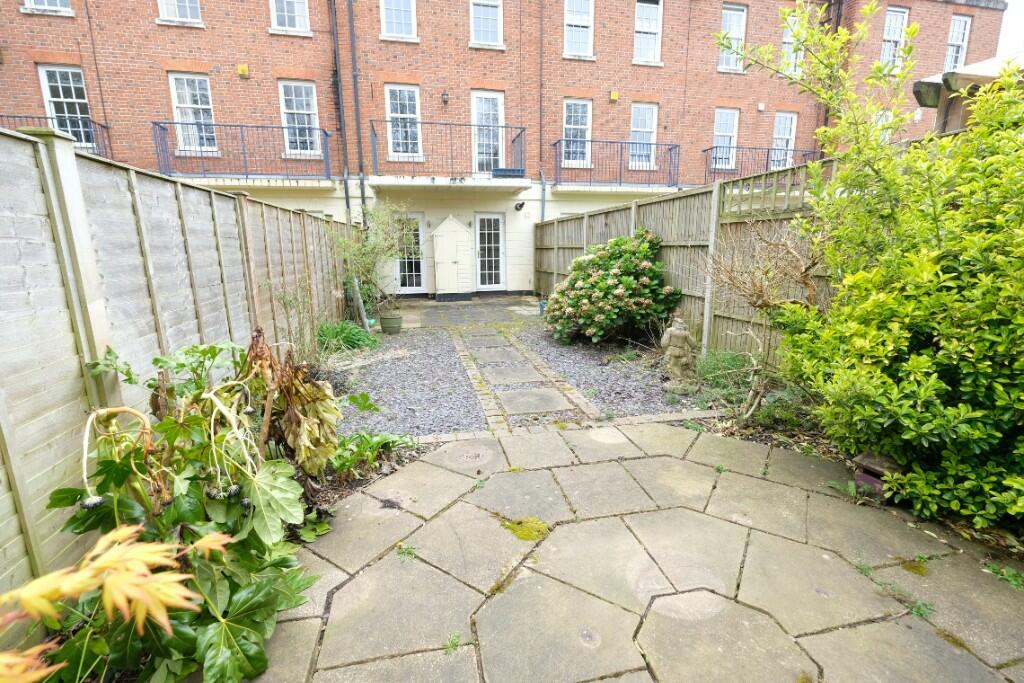 GARDEN
