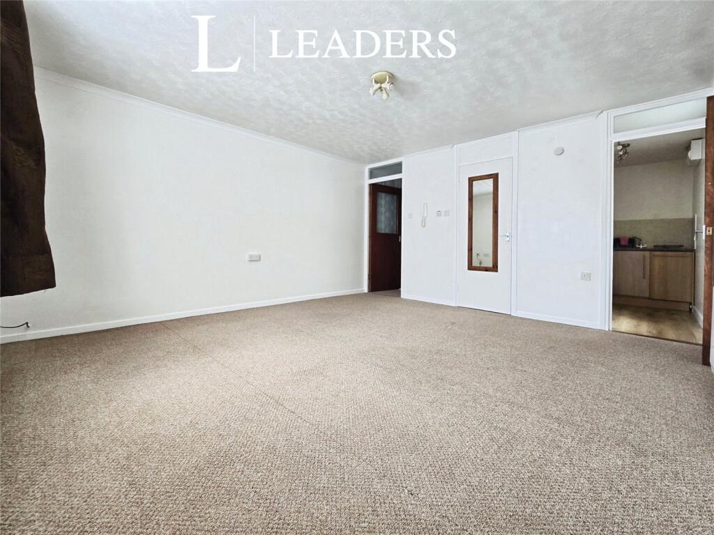 Lounge/Bedroom