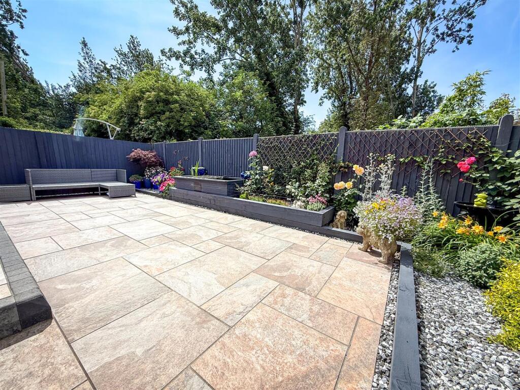 ALTERNATE VIEW OF GARDEN