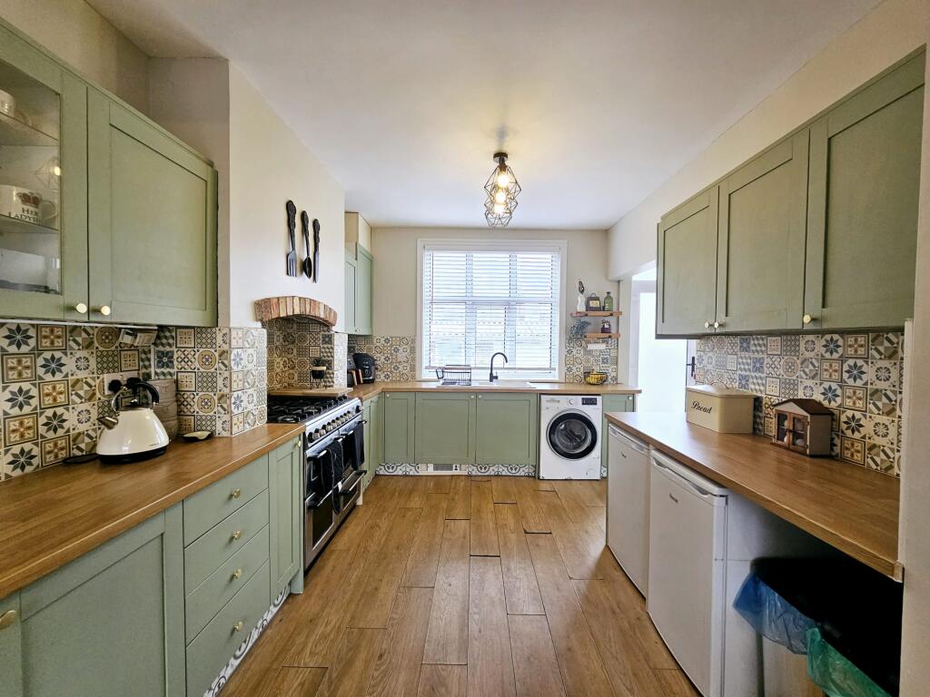 4a6890c1-851b-4bff-aa0c-6d6e8b8aad7d