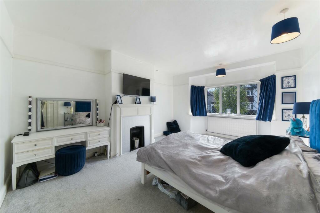 SANDERSFIELD ROAD,31-57.jpg