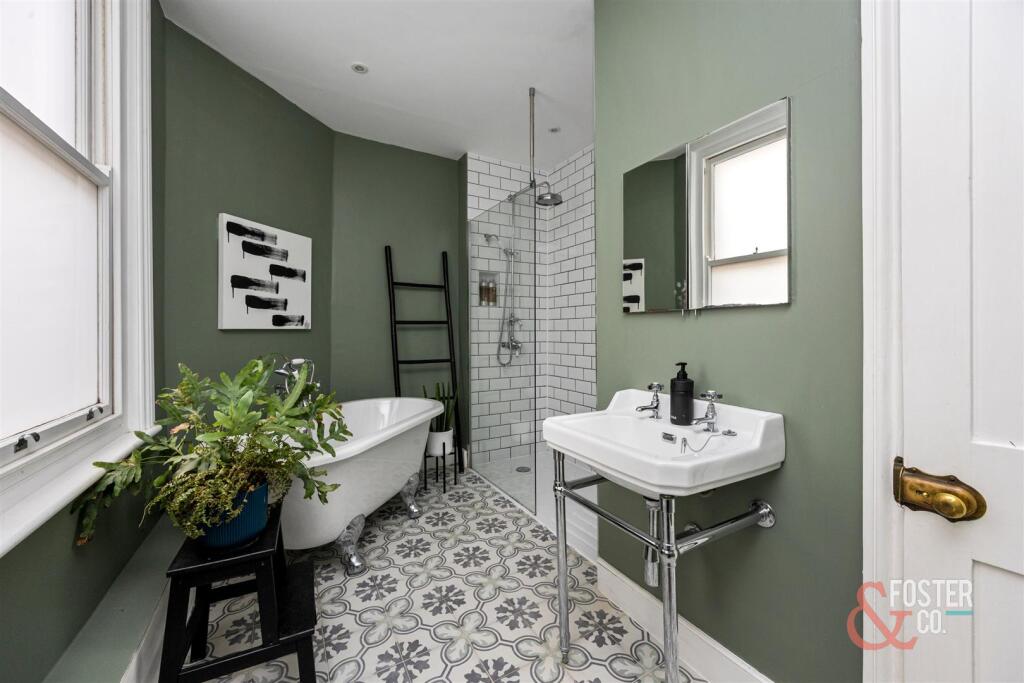 Tivoli Crescent, 19-013.JPG