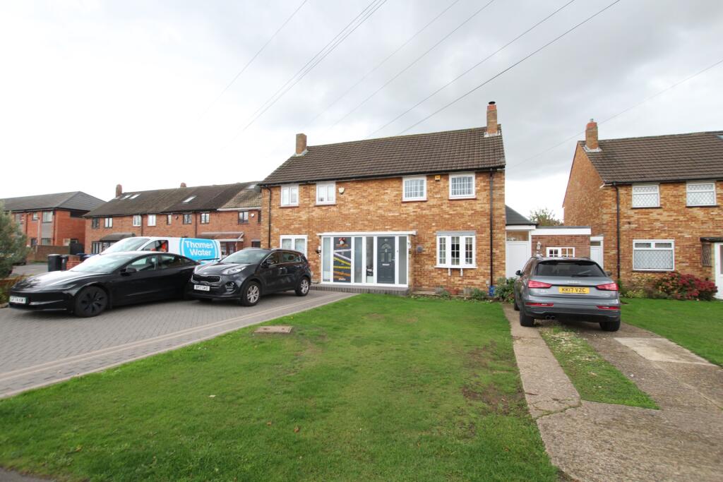 Beechfield Walk, Waltham Abbey, EN9