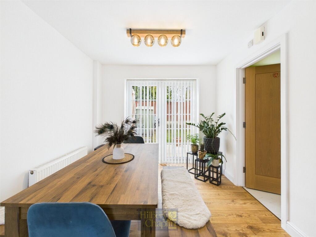 Living Room/Diner