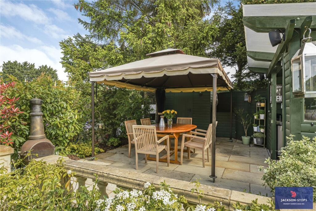 Entertaining Area