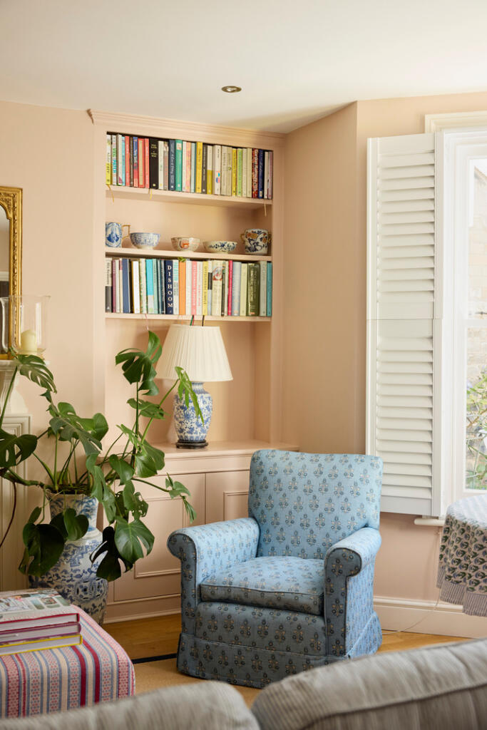 304396 - INIGO_GUNTERSTONE ROAD_03.JPG