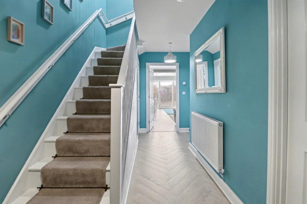 0703C773-B9D2-4E90-B6F1-13B0FC2818CB