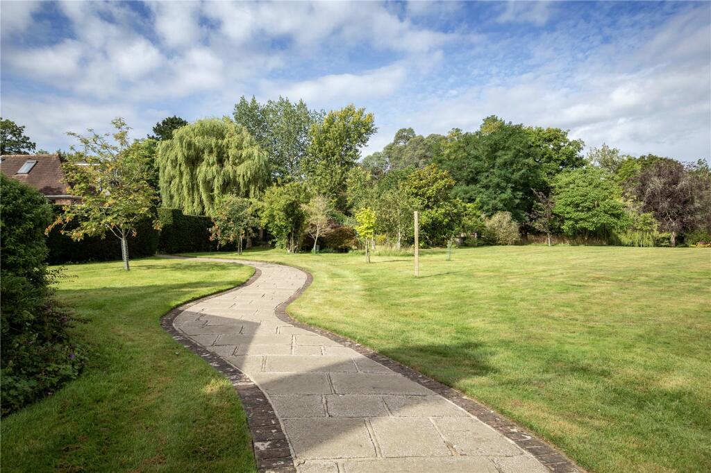 Outwood House
