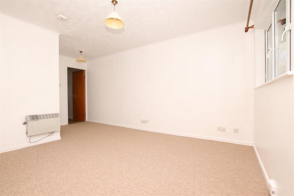 Living Dining Room.JPG