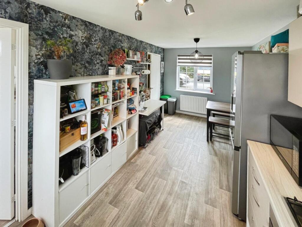 a2f38003-4-42BB-B9BC-241DB5B9B531-1846-00000E72F87