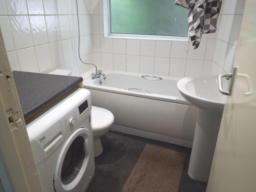 71a Park Road - B...