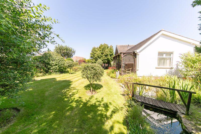 Beautifully landscaped mature private...